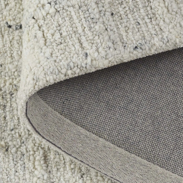 Safavieh Pine 4'-0" x 6'-0" Rug in Grey