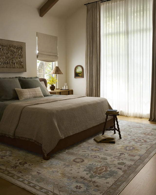 Loloi Aylin AYL-02 Fog / Plum Rug - room scene 1