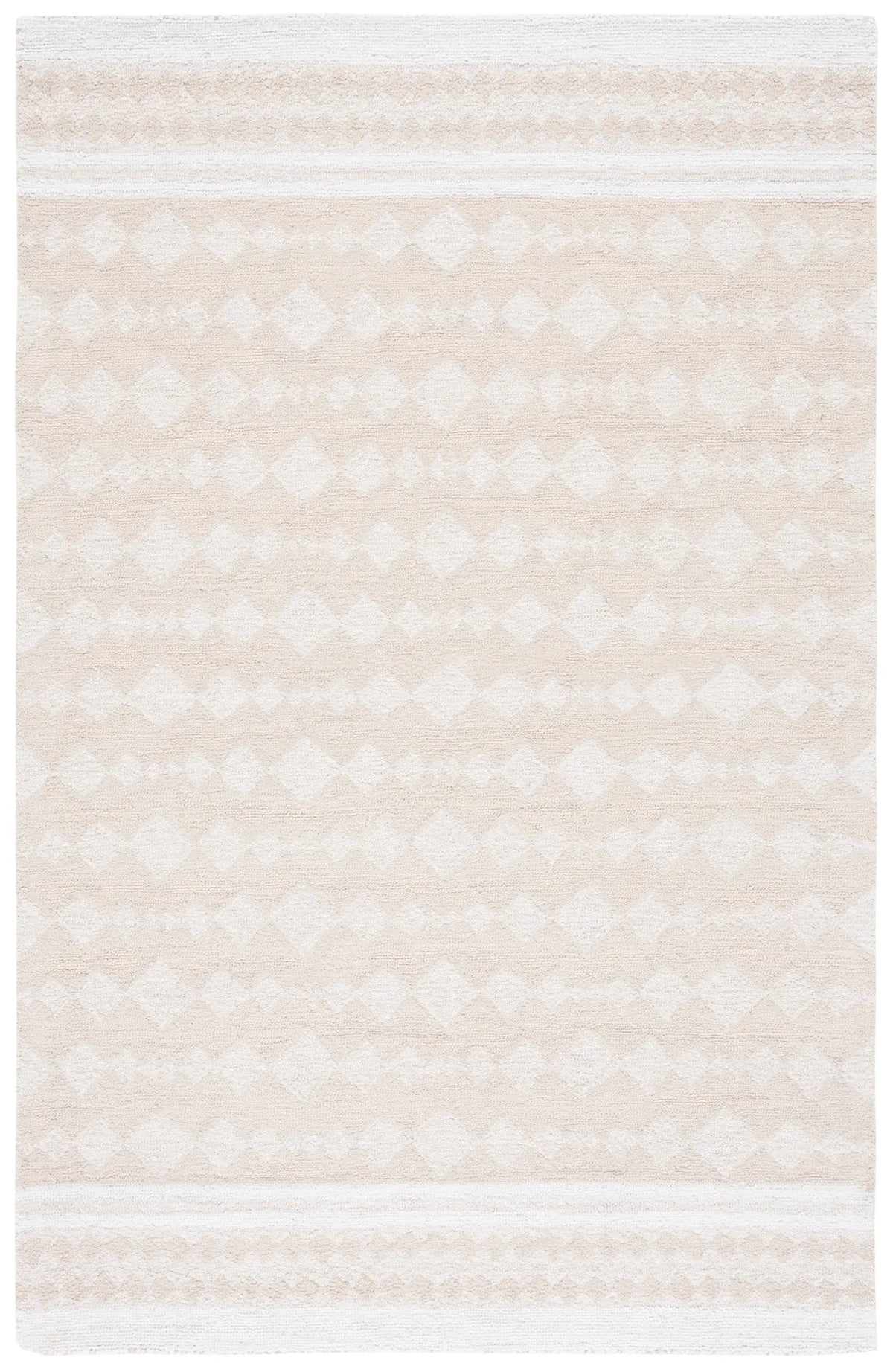Safavieh Capri 4'-0" x 6'-0" Rug in Ivory / Beige
