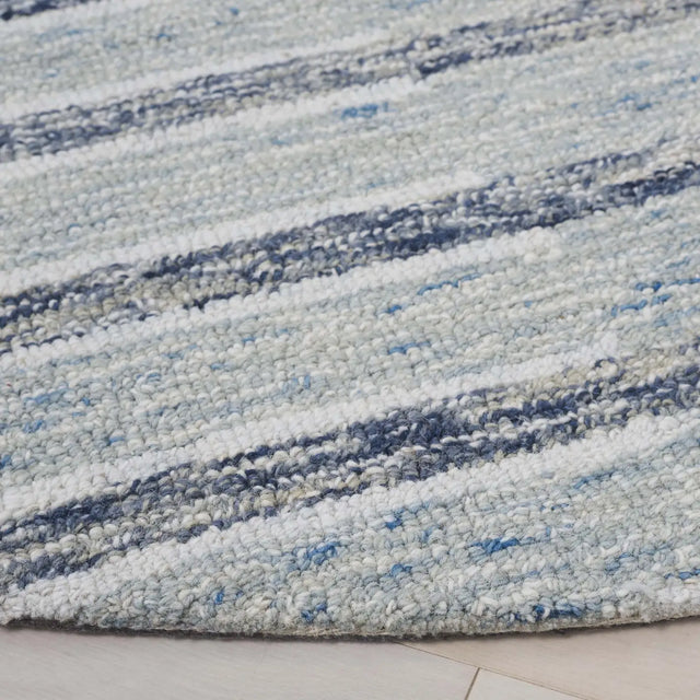 Safavieh Ebony 6'-0" x 6'-0" Rug in Ivory / Blue