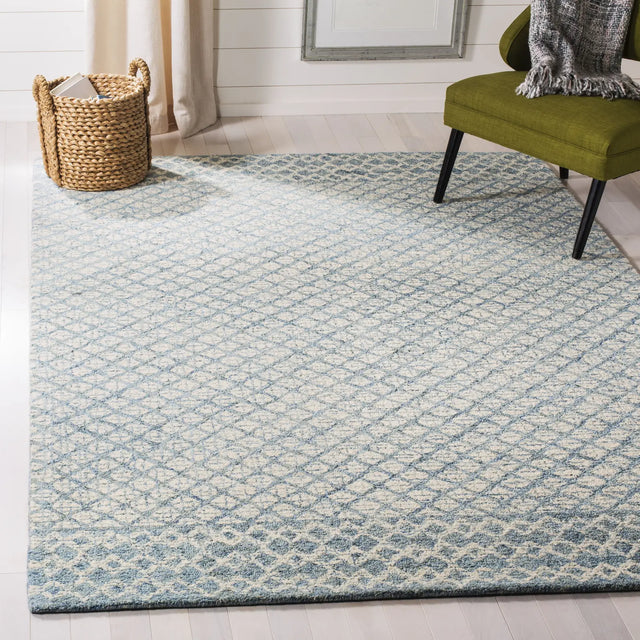 Safavieh Abstract 6'-0" x 9'-0" Rug in Blue / Ivory