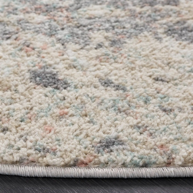 Safavieh Amsterdam 6'-7" x 6'-7" Rug in Beige / Grey