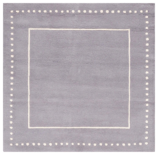 Safavieh Bella 5'-0" x 5'-0" Rug in Silver / Ivory