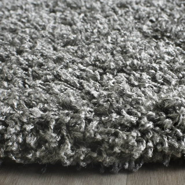 Safavieh Sgl-Laguna Shag 6'-7" x 6'-7" Rug in Dark Grey