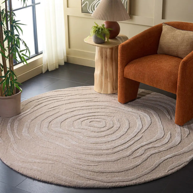Safavieh Glamour 6'-0" x 6'-0" Rug in Beige