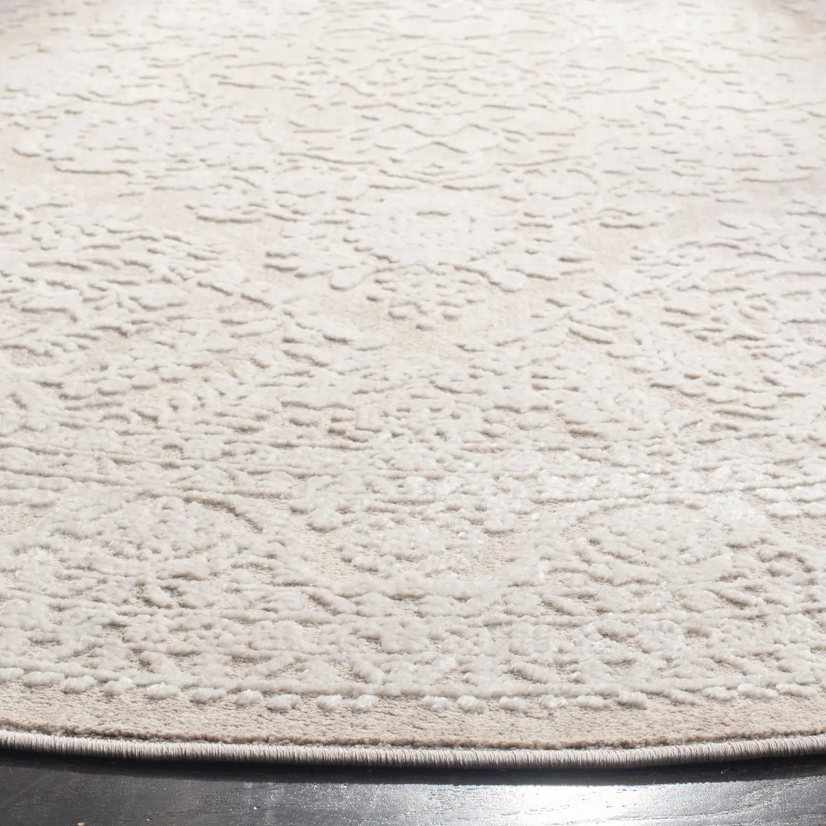 Safavieh Reflection 10'-0" x 10'-0" Rug in Beige / Cream