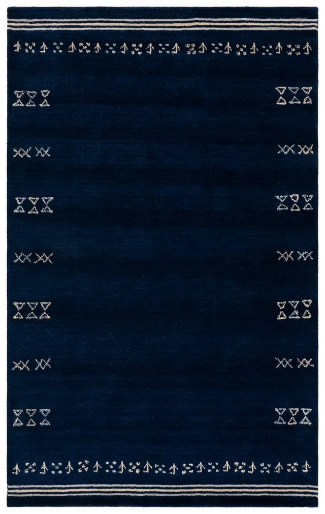 Safavieh Himalaya 5'-0" x 8'-0" Rug in Navy