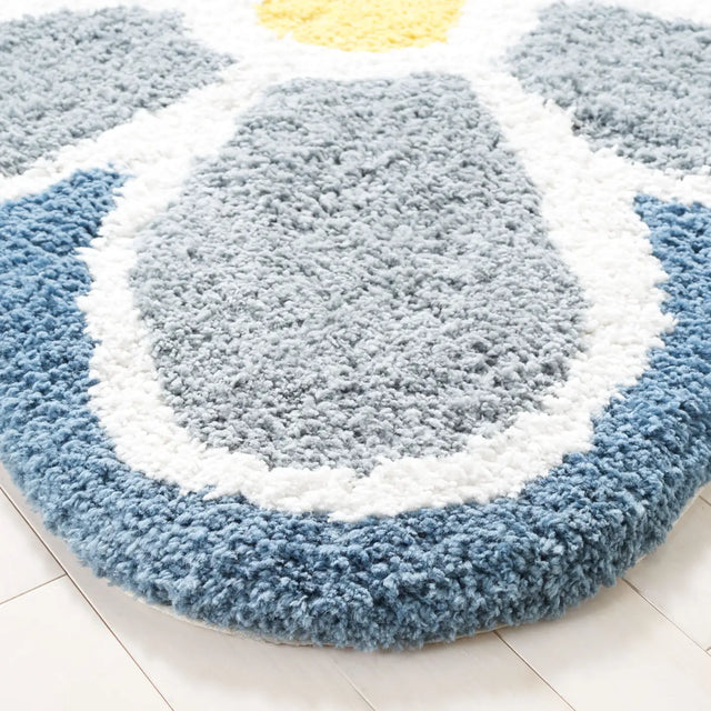 Safavieh Novelty 5'-0" x 5'-0" Rug in Ivory / Blue