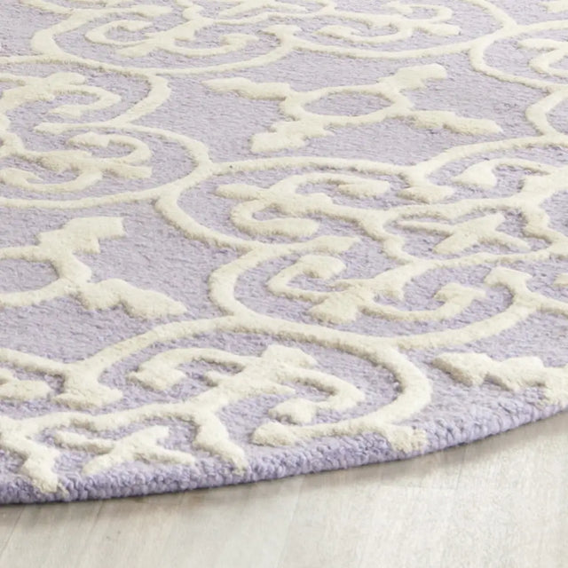 Safavieh Cambridge 6'-0" x 6'-0" Rug in Lavander / Ivory