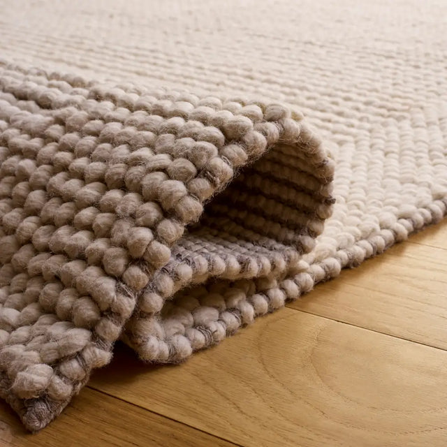 Safavieh Natura 5'-0" x 8'-0" Rug in Ivory