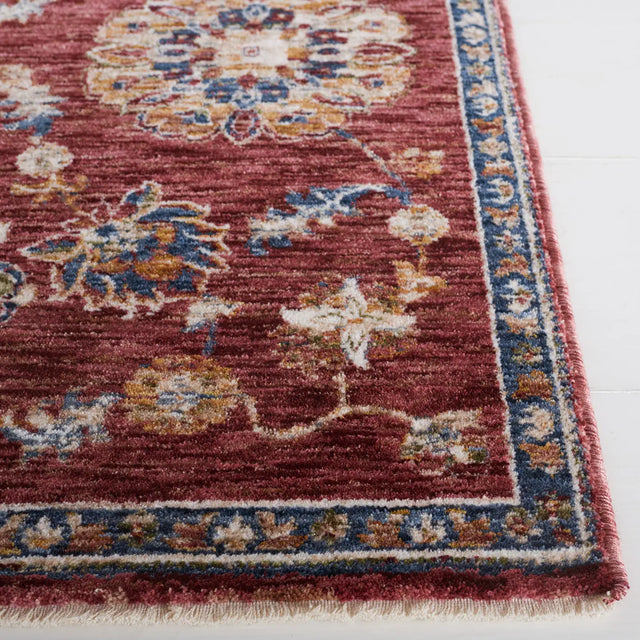 Safavieh Heirloom 700 4'-0" x 6'-0" Rug in Rust / Ivory