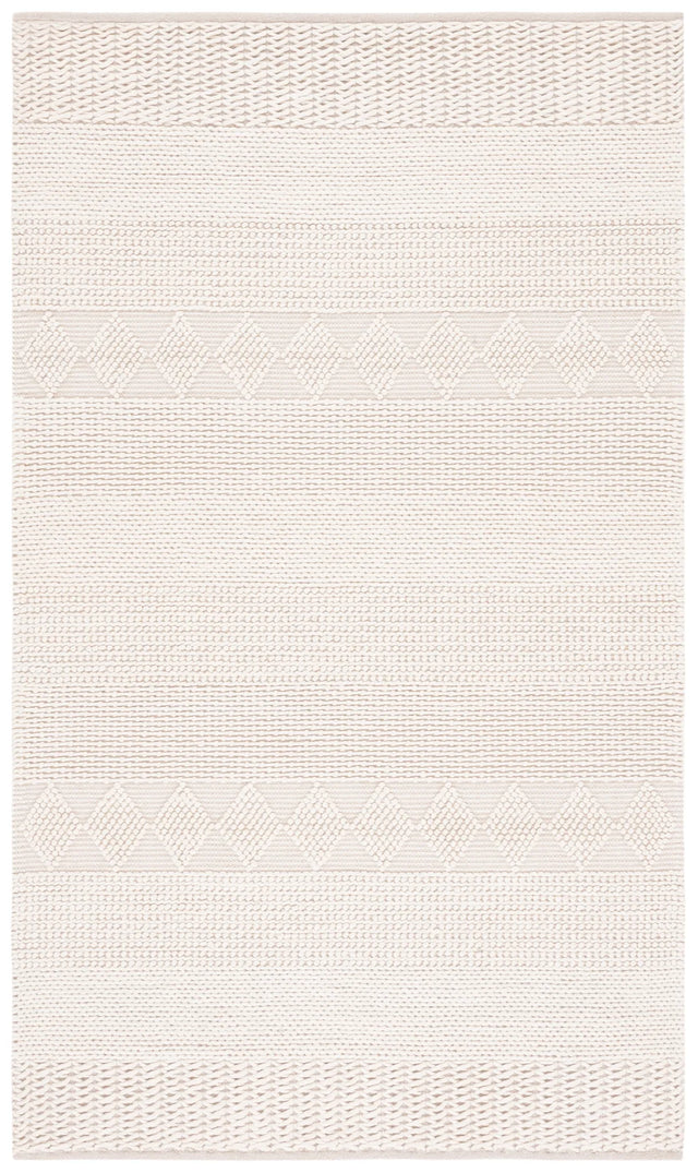 Safavieh Natura 4'-0" x 6'-0" Rug in Ivory