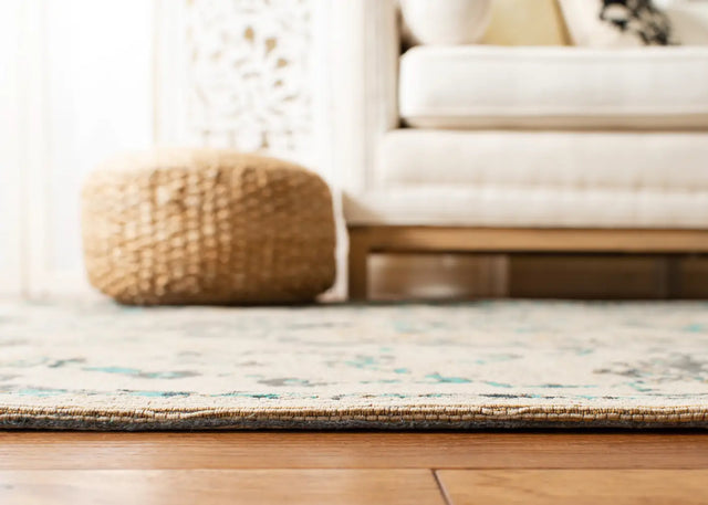 Safavieh Classic Vintage 5'-0" x 8'-0" Rug in Grey / Turquoise