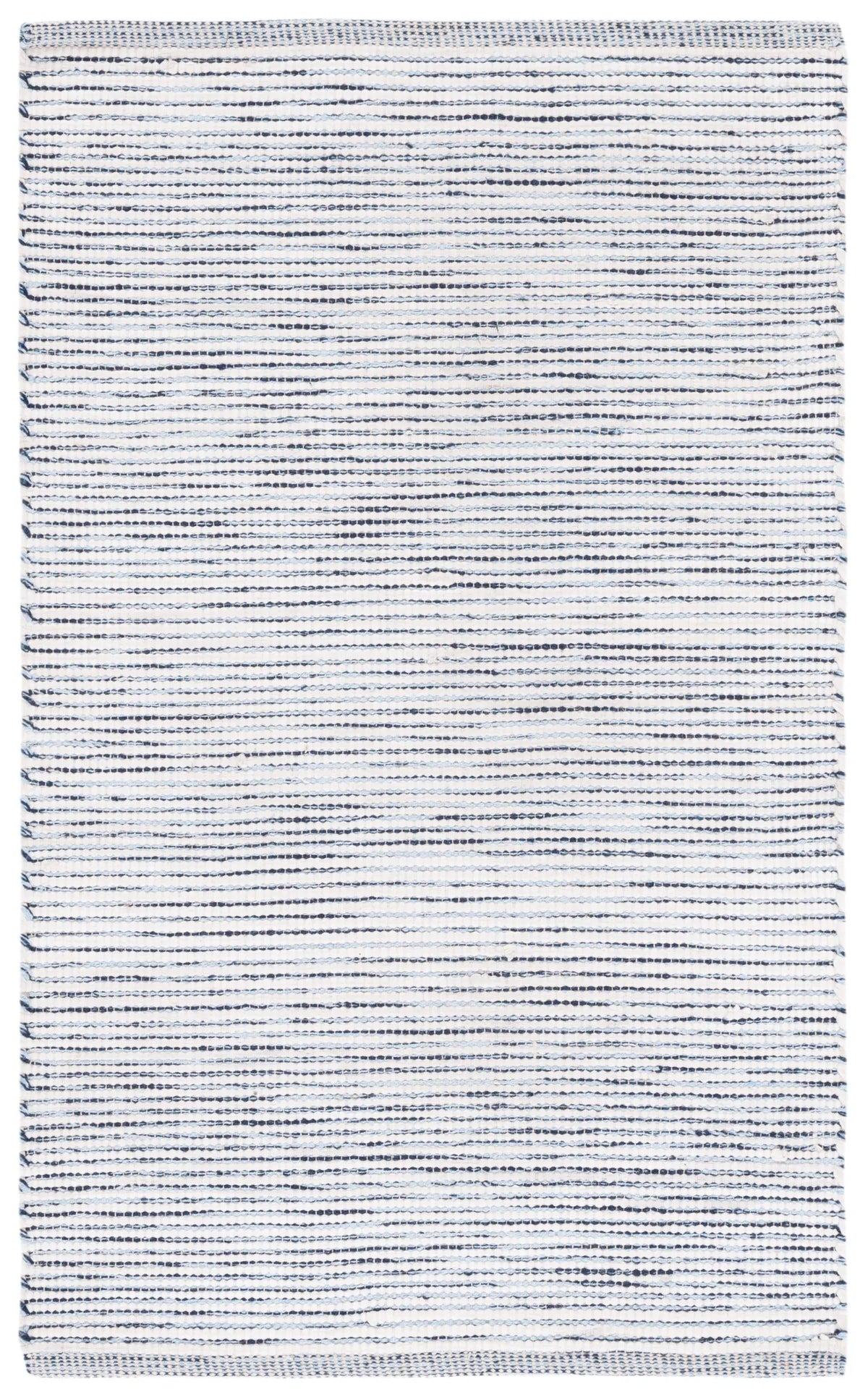 Safavieh Montauk 2'-0" x 3'-0" Rug in Navy / Ivory