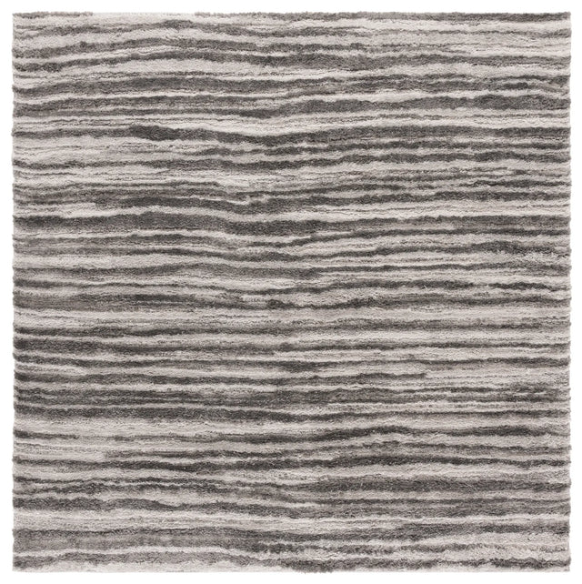 Safavieh Seattle Shag 900 6'-7" x 6'-7" Rug in Ivory / Grey