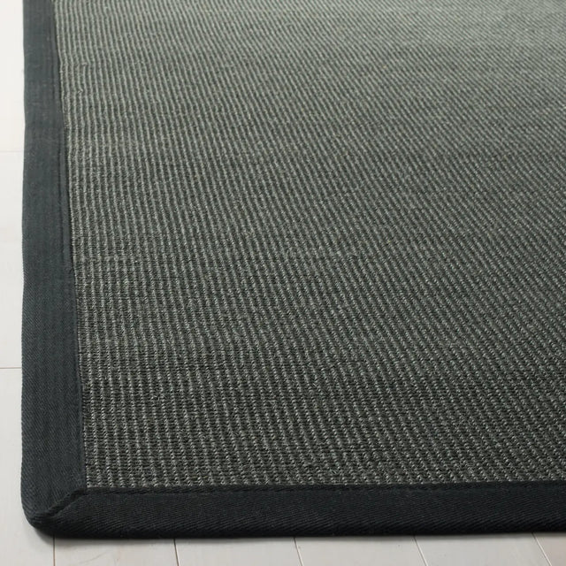 Safavieh Natural Fiber 4'-0" x 6'-0" Rug in Anthracite / Black