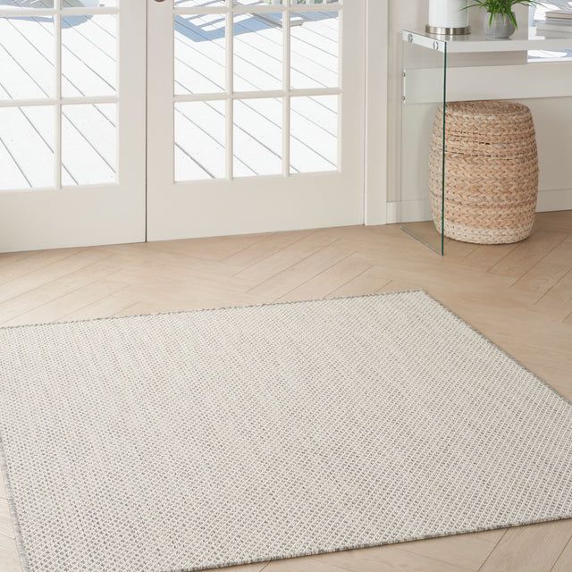 Nourison Courtyard COU01 Machine Made Ivory, Silver Rug
