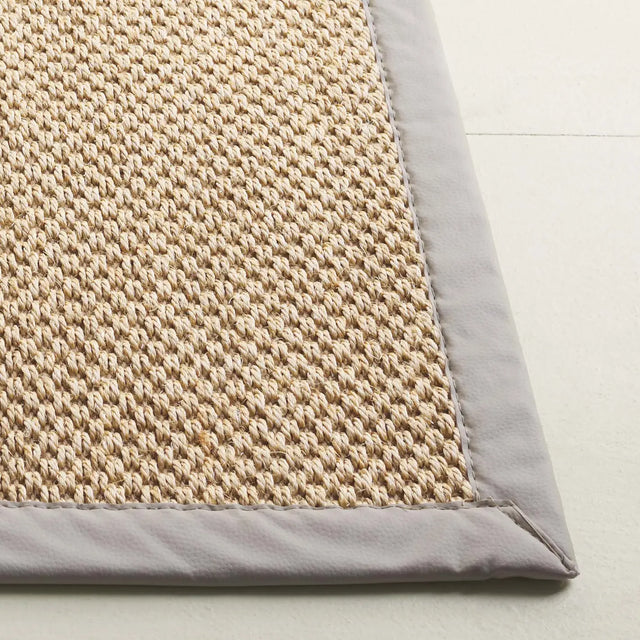 Safavieh Natural Fiber 4'-0" x 6'-0" Rug in Maize / Beige