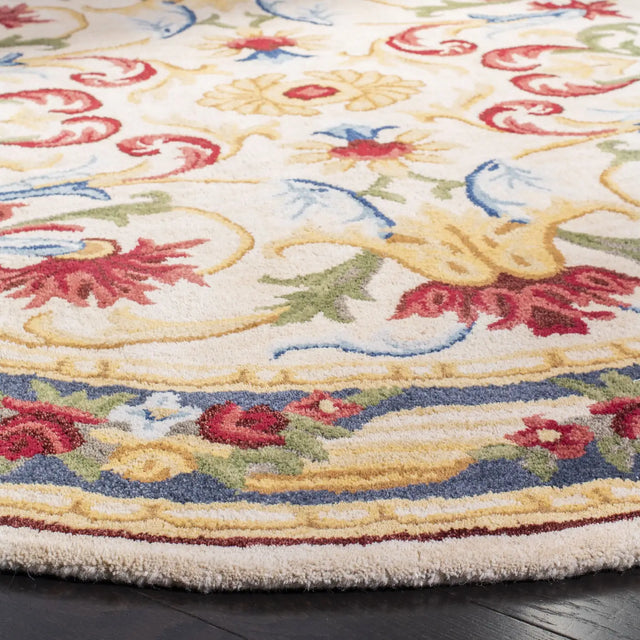 Safavieh Blossom 6'-0" x 6'-0" Rug in Ivory / Green