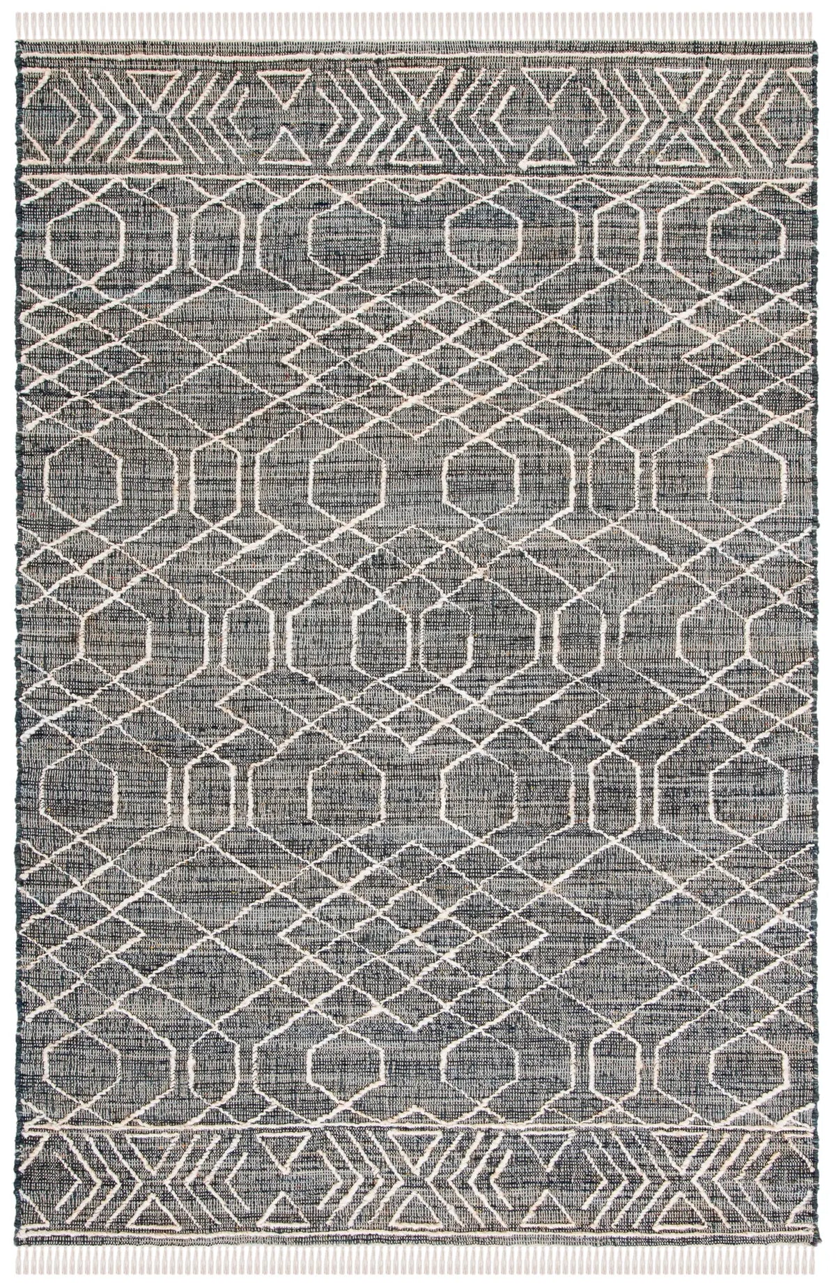 Safavieh Natural Fiber 4'-0" x 6'-0" Rug in Black / Ivory