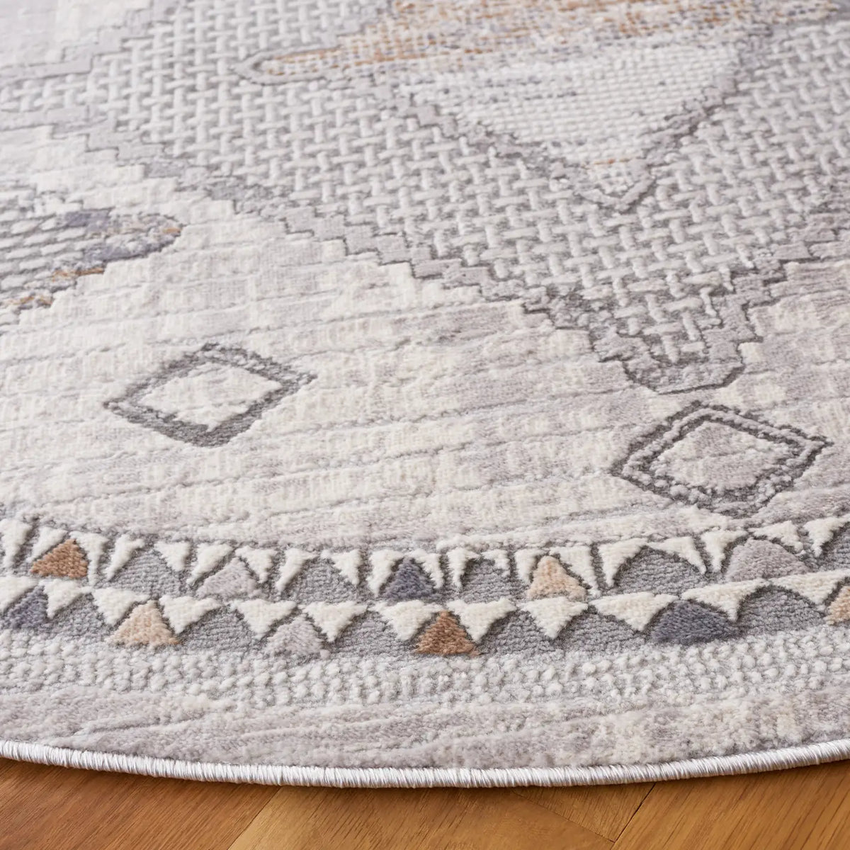 Safavieh Eternal 6'-7" x 6'-7" Rug in Grey / Ivory