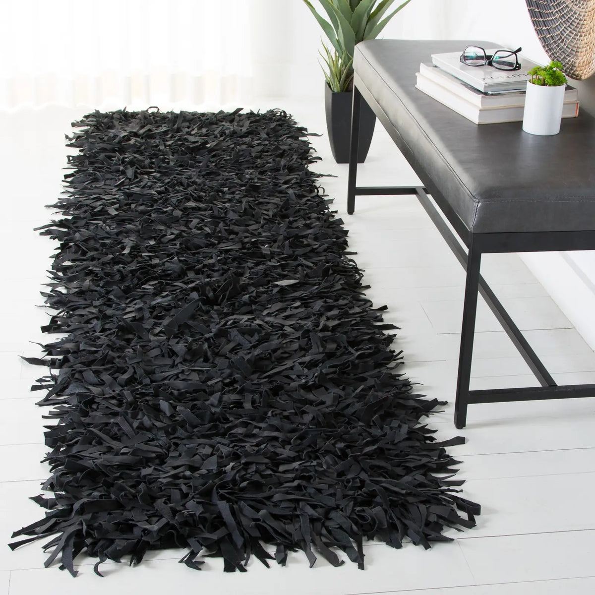 Safavieh Leather Shag 2'-0" x 8'-0" Rug in Black