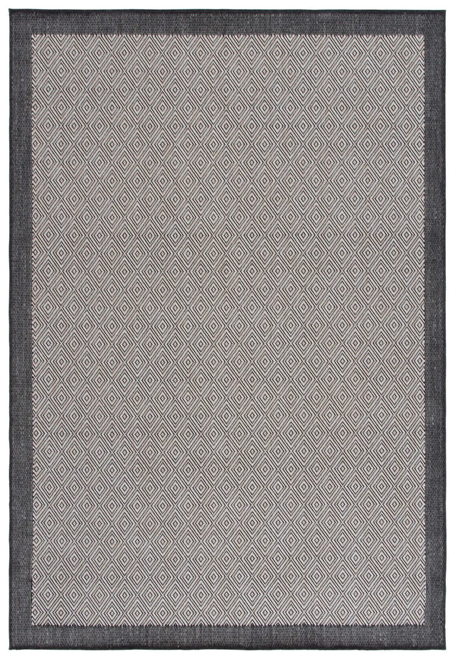 Safavieh Beach House 4'-0" x 6'-0" Rug in Black / Ivory