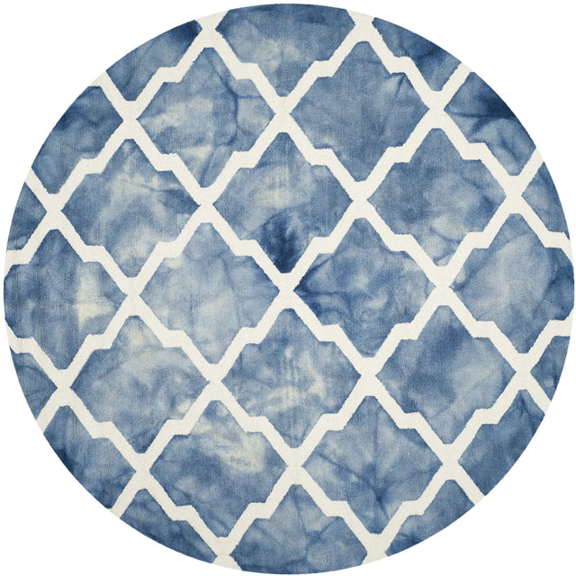 Safavieh Dip Dye 7'-0" x 7'-0" Rug in Blue / Ivory
