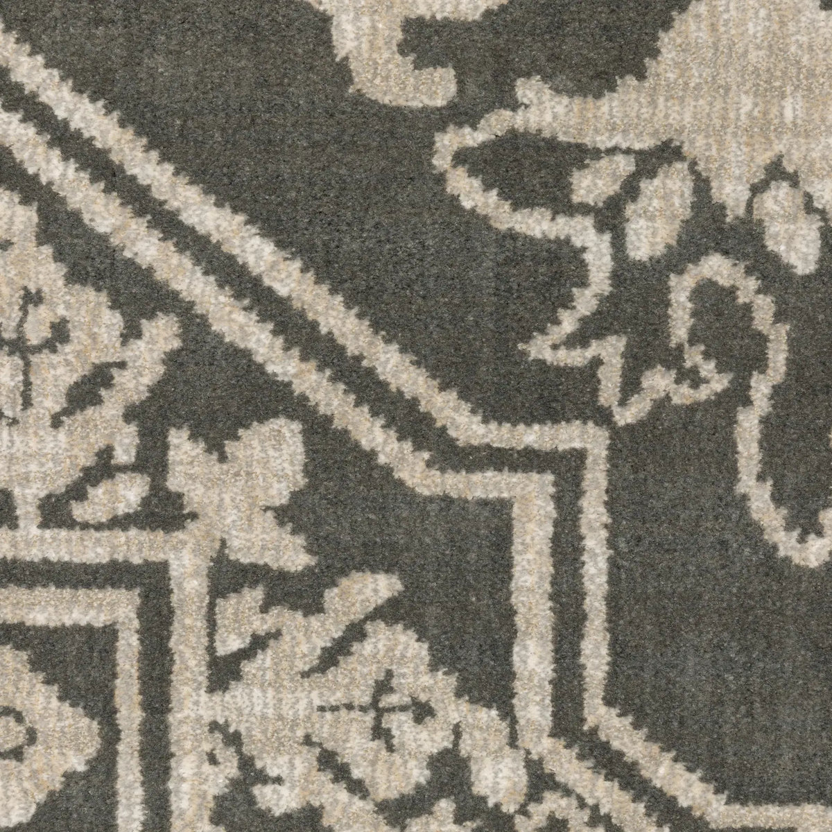 Oriental Weavers Sphinx Intrigue Int12 Beige/ Grey Rug - room scene 2