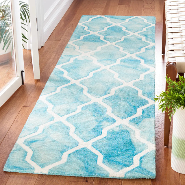 Safavieh Dip Dye 2'-3" x 6'-0" Rug in Turquoise / Ivory