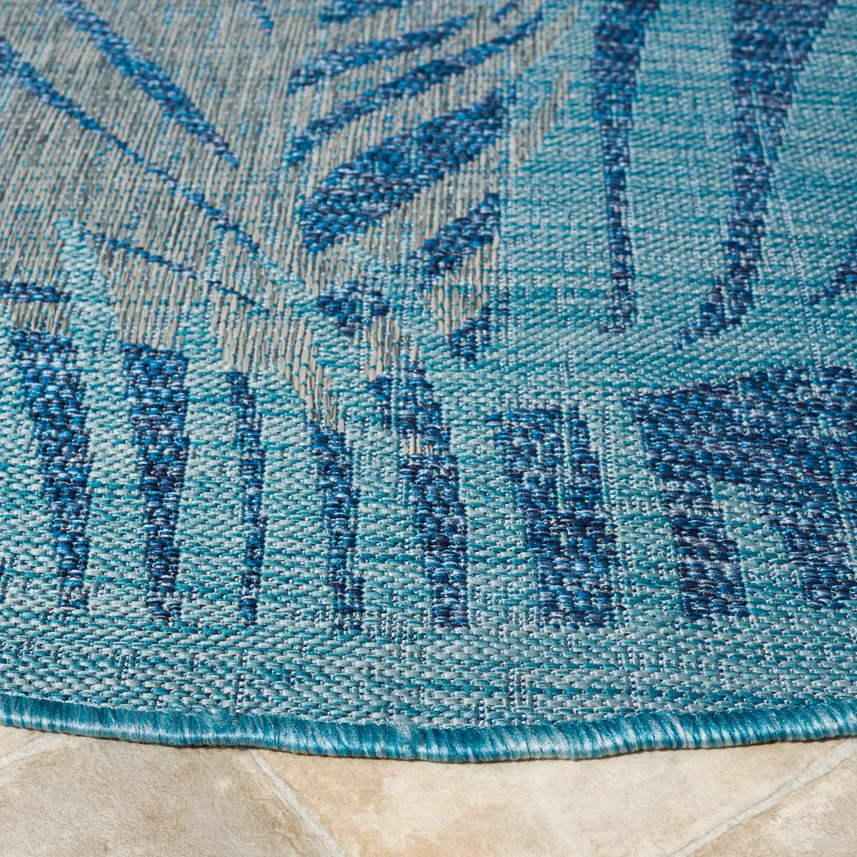 Safavieh Courtyard 6'-7" x 6'-7" Rug in Aqua / Navy