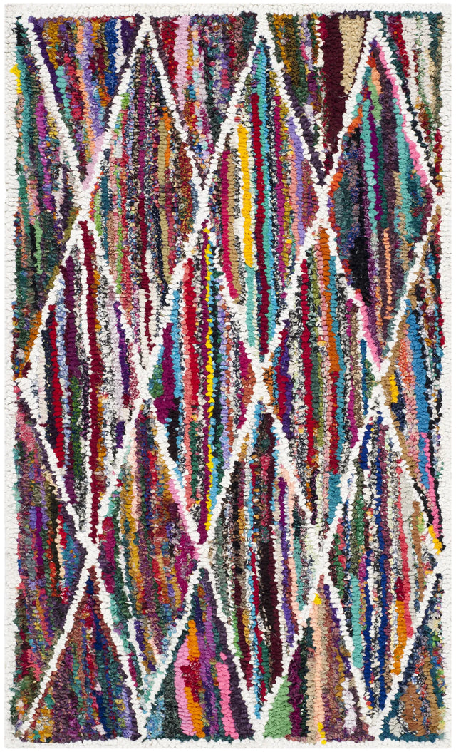 Safavieh Nantucket 2'-0" x 3'-0" Rug in Multi