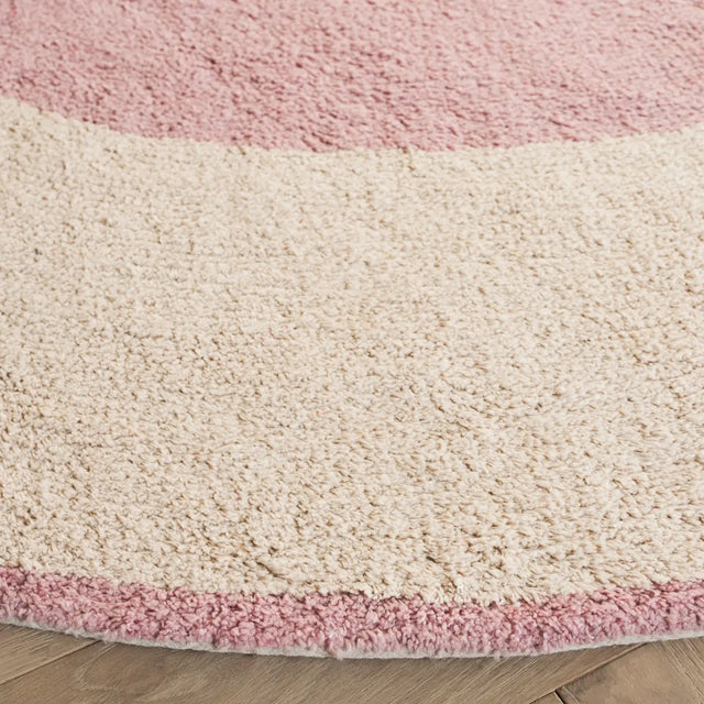 Safavieh Easy Care 6'-0" x 6'-0" Rug in Ivory / Pink