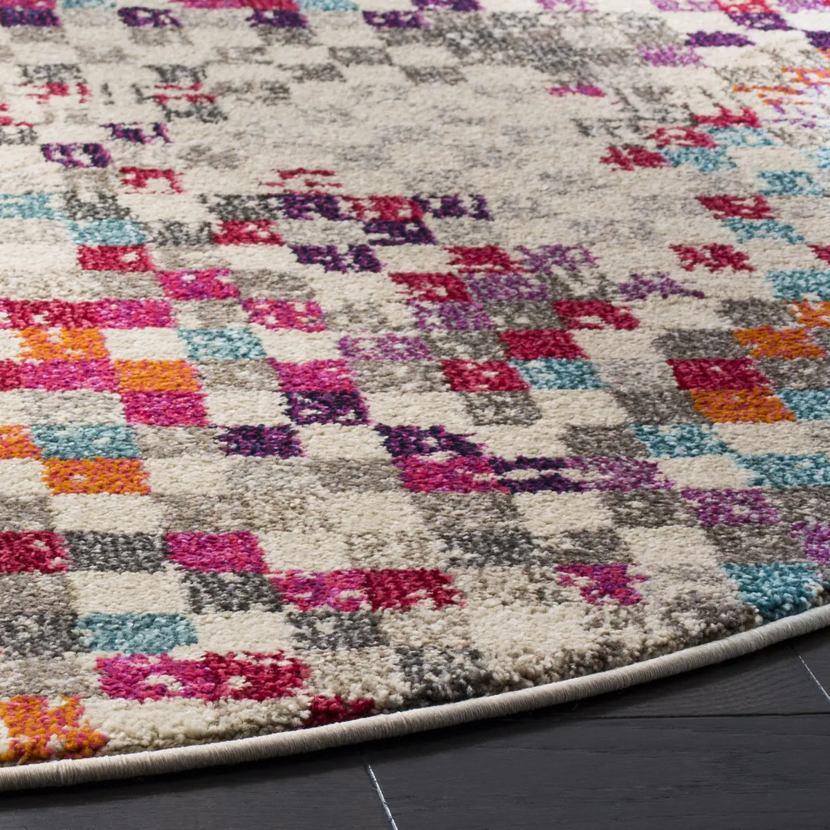 Safavieh Monaco 6'-7" x 6'-7" Rug in Grey / Multi
