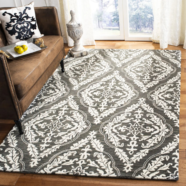 Safavieh Blossom 5'-0" x 8'-0" Rug in Charcoal / Ivory