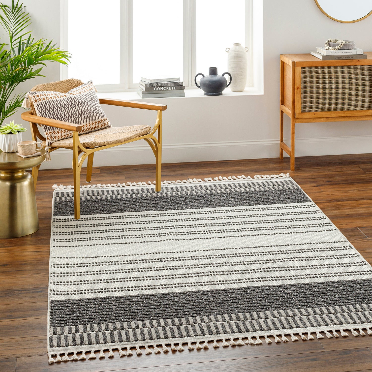 Surya Finland Fnd-2305 Cream, Black Rug.