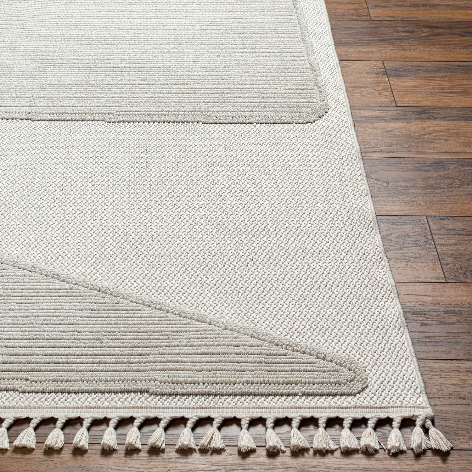 Surya Finland Fnd-2306 Cream Rug.