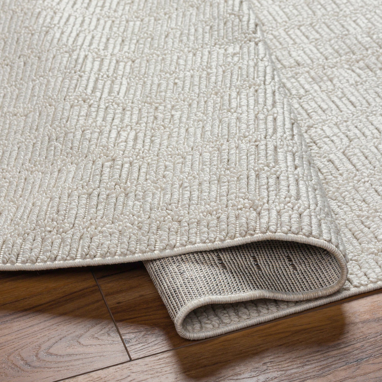 Surya Finland Fnd-2310 Cream Rug.