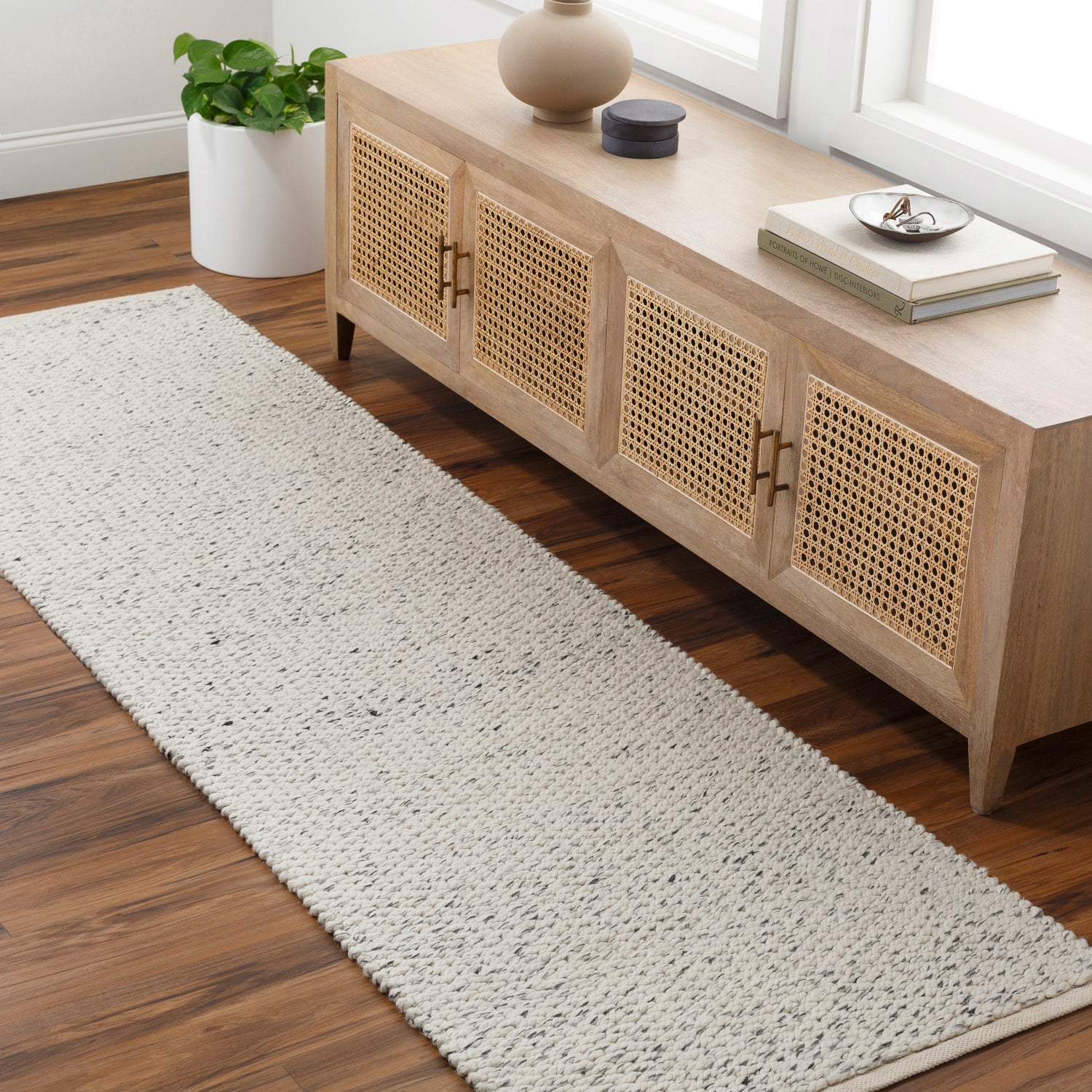 Surya Firat Frt-2300 Ivory, Gray, Charcoal Rug.