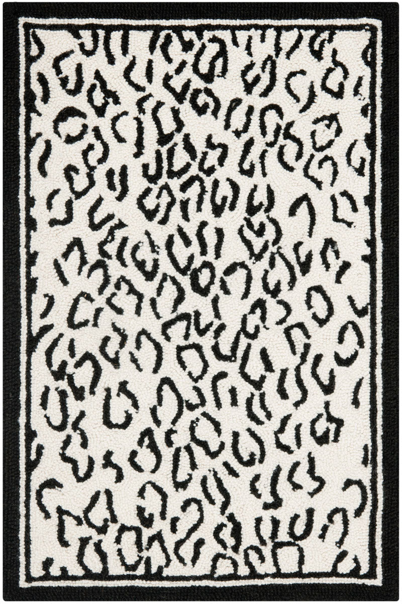 Safavieh Chelsea hk15c White / Black Rugs