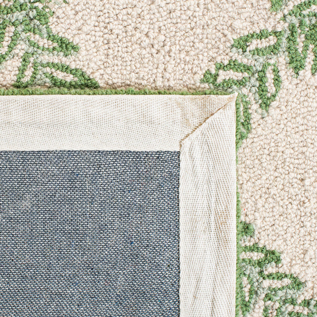 Safavieh Chelsea hk230b Ivory / Light Green Rugs