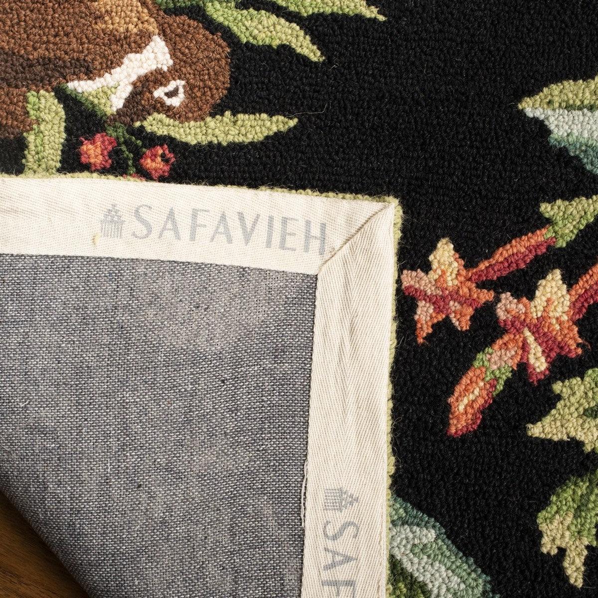Safavieh Chelsea Hk295B Black / Green Rugs