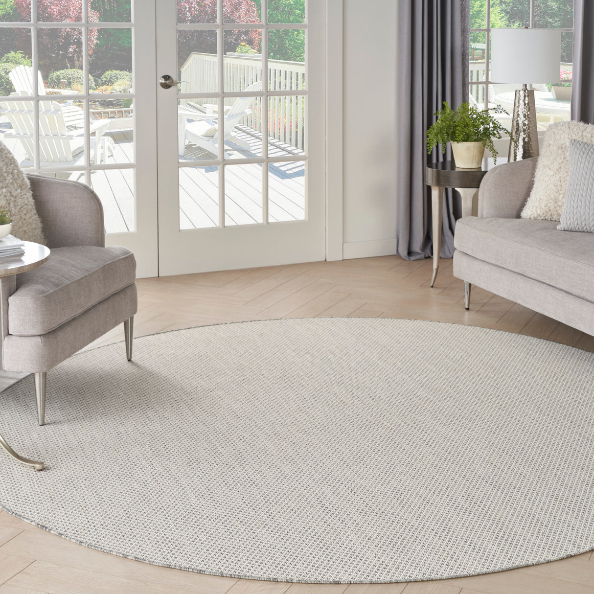Nourison Courtyard COU01 Machine Made Ivory, Silver Rug