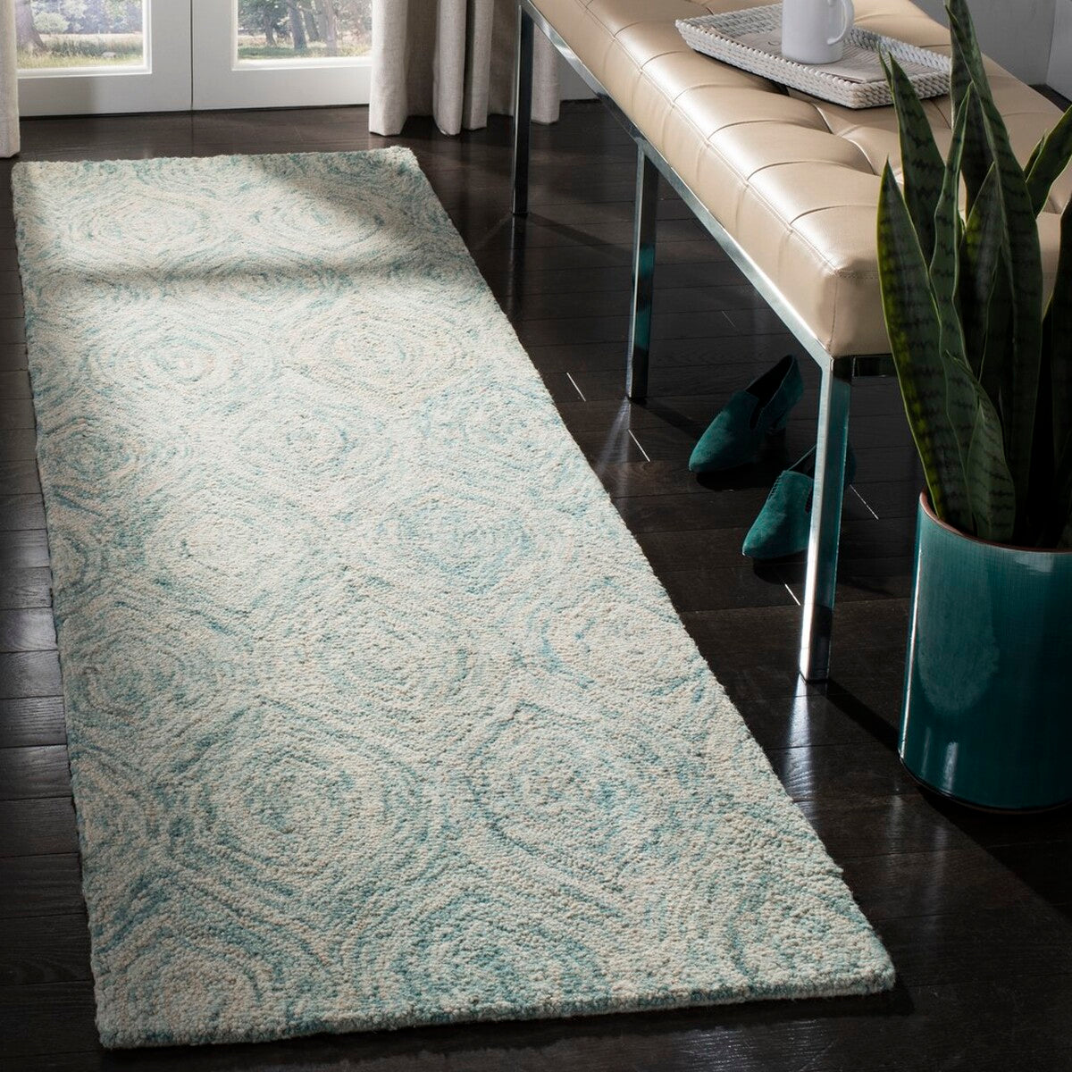 Safavieh Ikat Ikt631A Ivory / Sea Blue Rugs