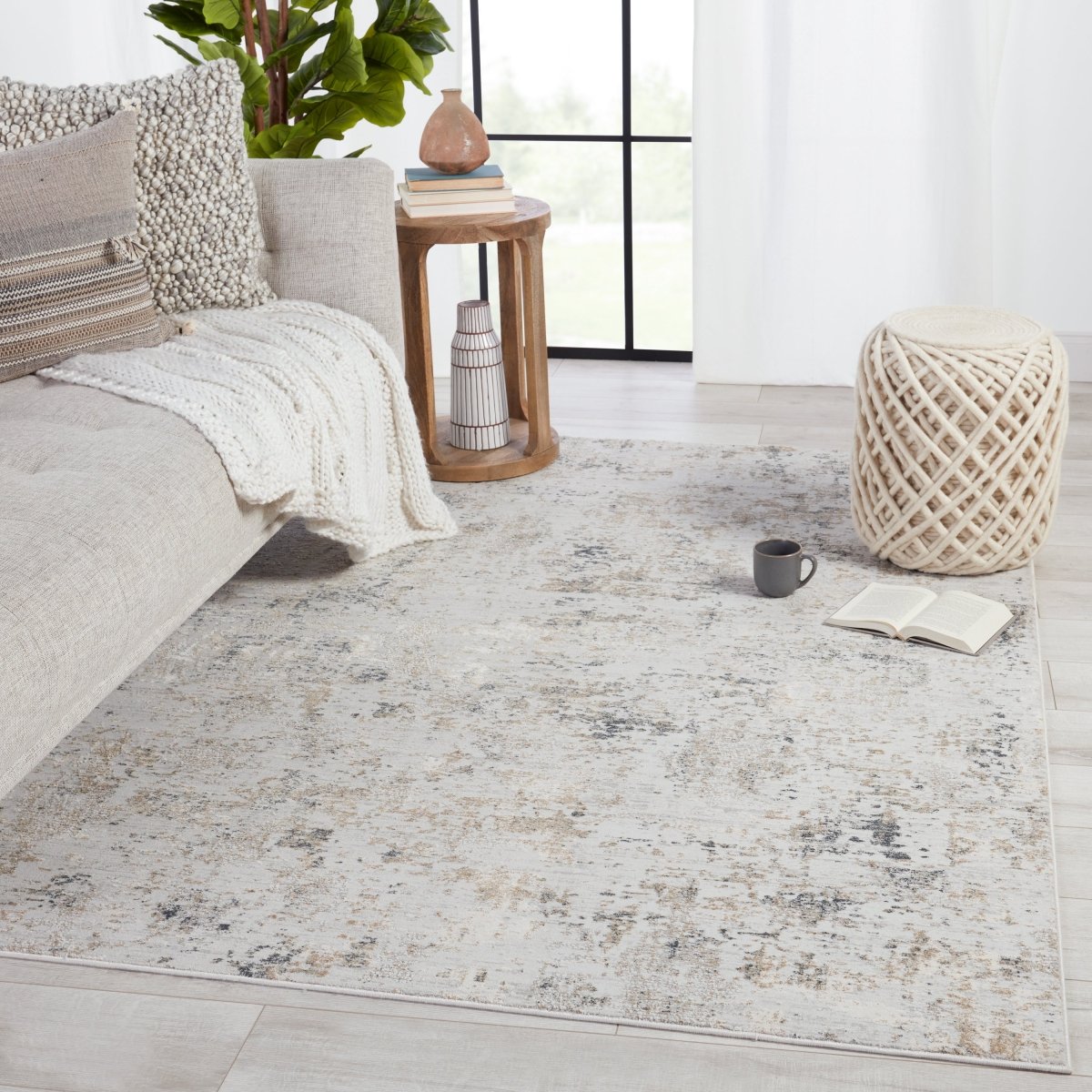 Jaipur Cirque Alcina Ciq39 Light Gray/Gold Rugs.