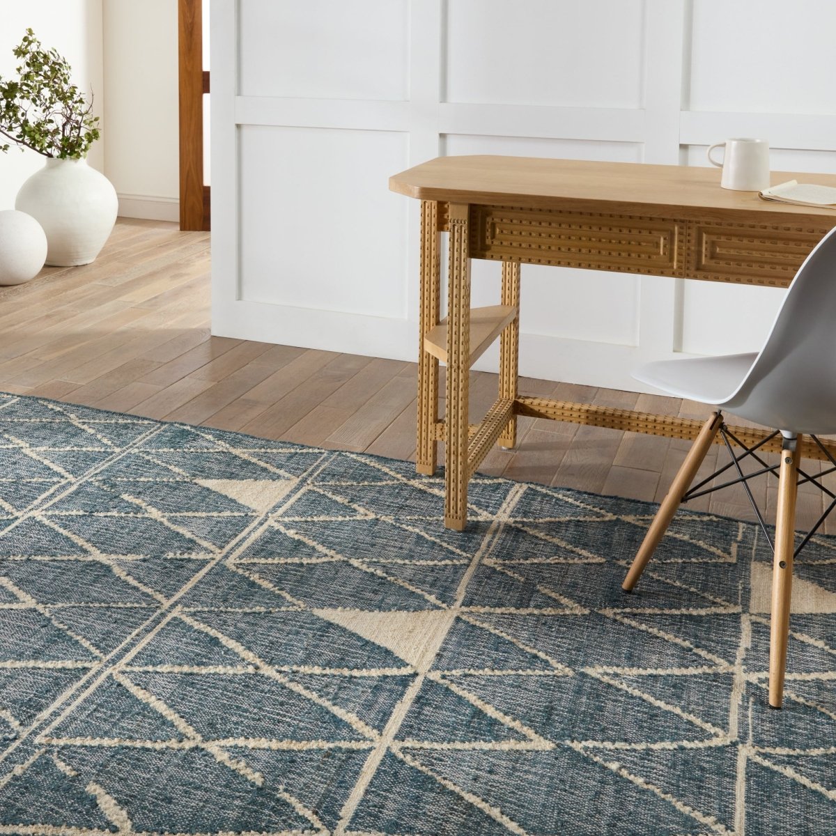 Jaipur Eterna Helina Ete01 Navy Rug.