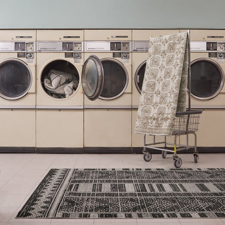 Jaipur Machine Washable Nadine Mateo Ndn02 Black Rug.