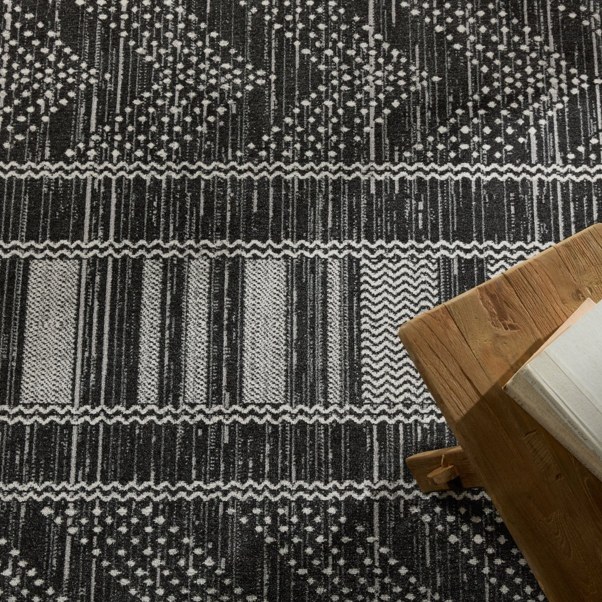 Jaipur Machine Washable Nadine Mateo Ndn02 Black Rug.