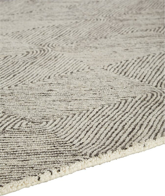 Jaipur Traditions Made Modern Tufted Exhibition Mmt19 Whisper White / Beluga Rugs.