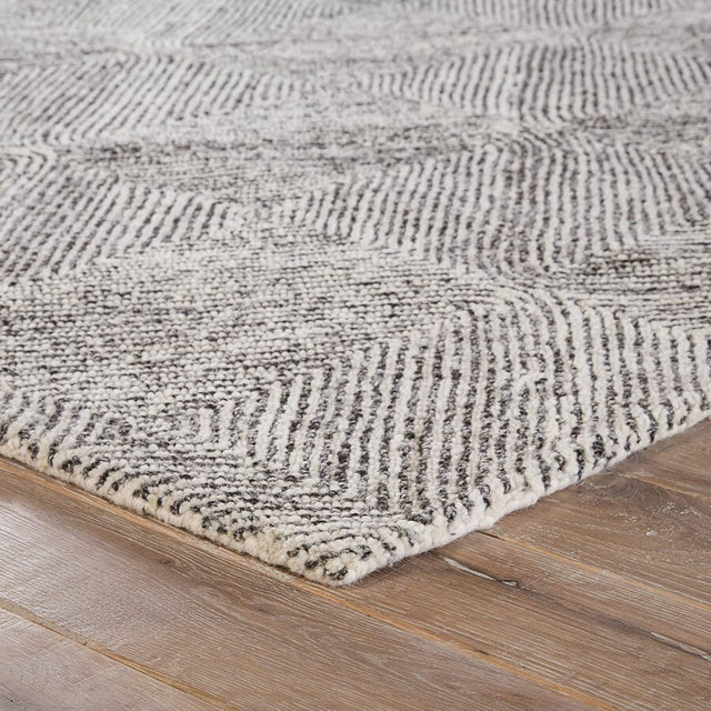 Jaipur Traditions Made Modern Tufted Exhibition Mmt19 Whisper White / Beluga Rugs.